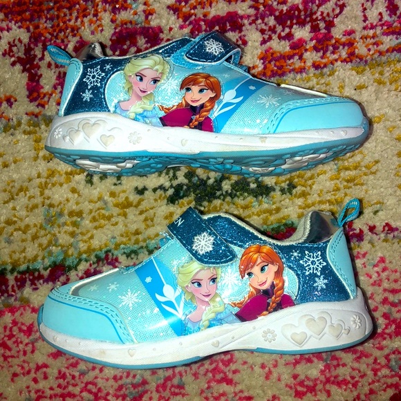 Disney Other - Frozen shoes